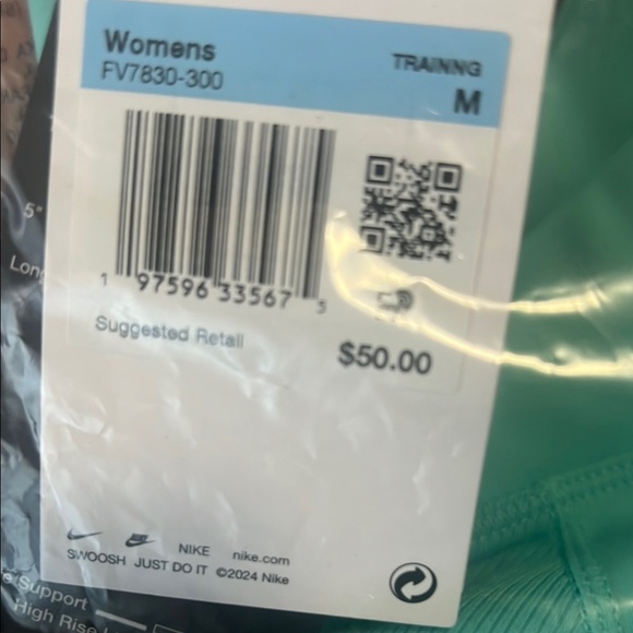 Nike Blue Athletic Shorts High-Performance Design - Picture 8 of 8